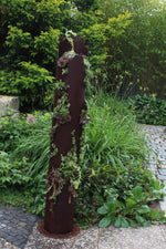 Sukkulentensäule mit Rissen