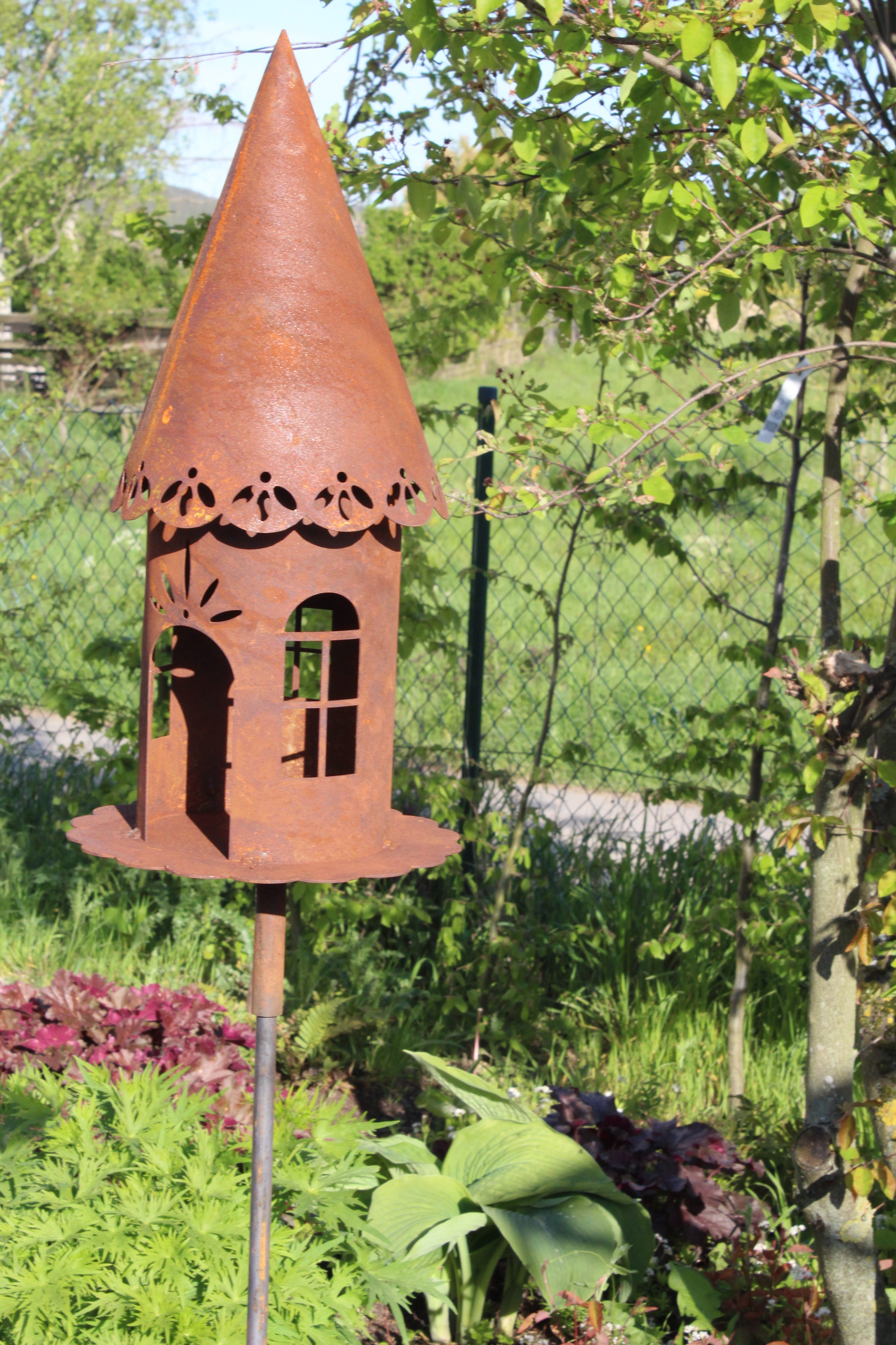 Vogelhaus mit Spitzenboden