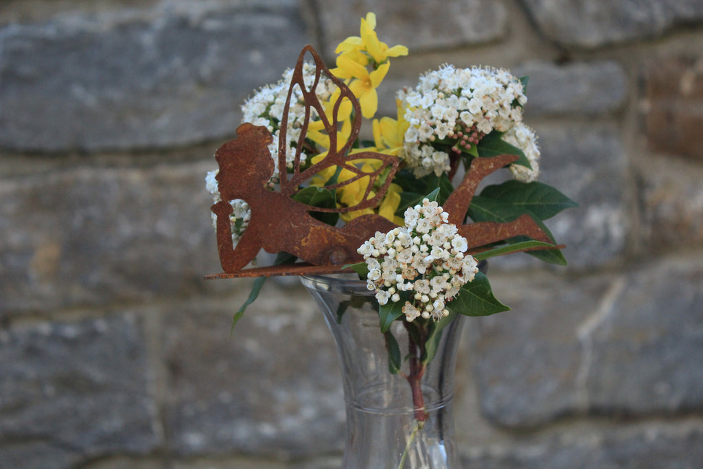 Fee auf Blatt liegend