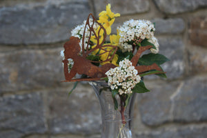 Fee auf Blatt liegend